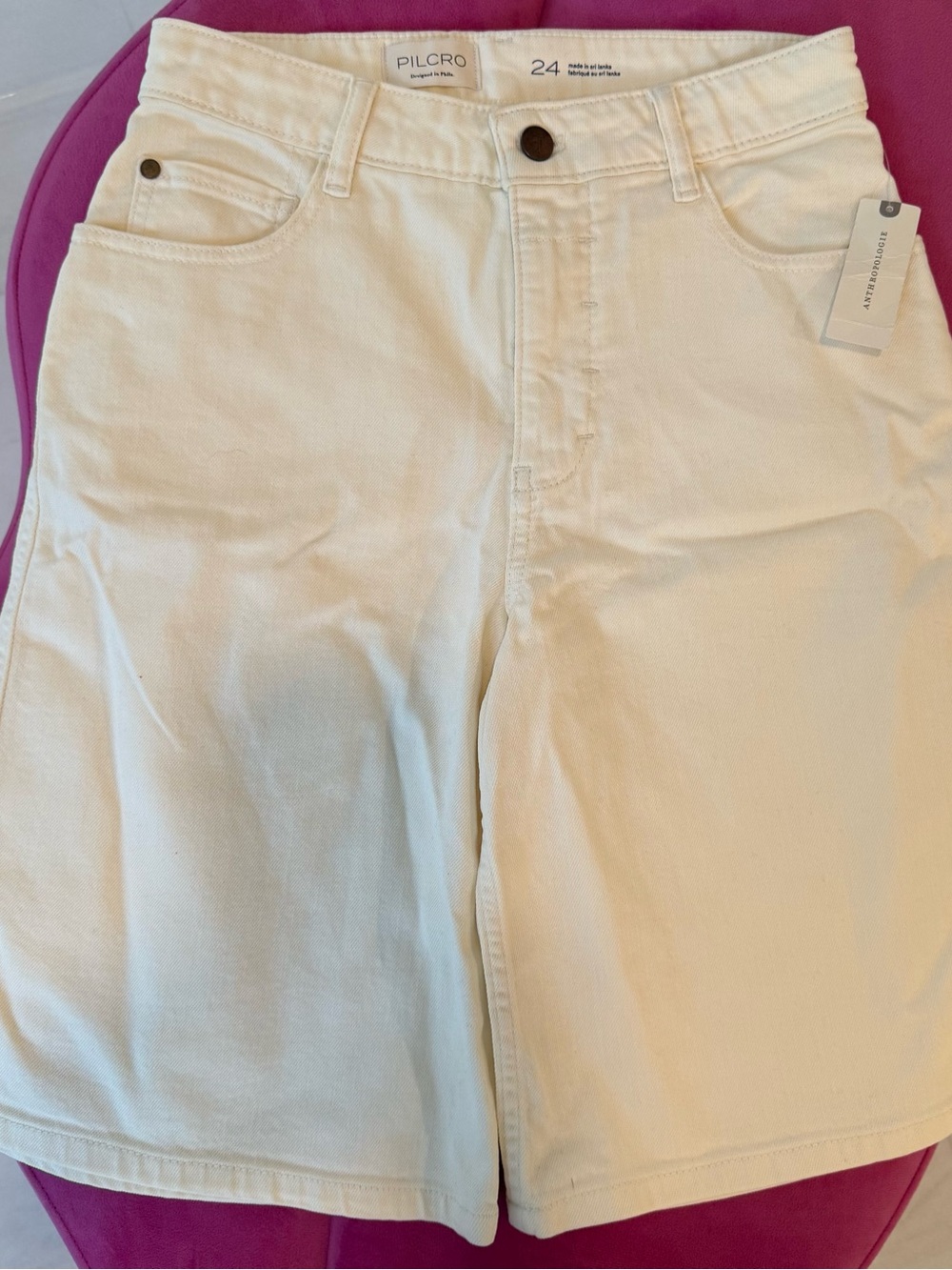 Pilcro Cream High-Rise Classic Bermuda Denim Shorts Size 24